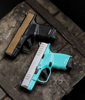 specialty color Hellcat and Hellcat Pro pistols feature - 1