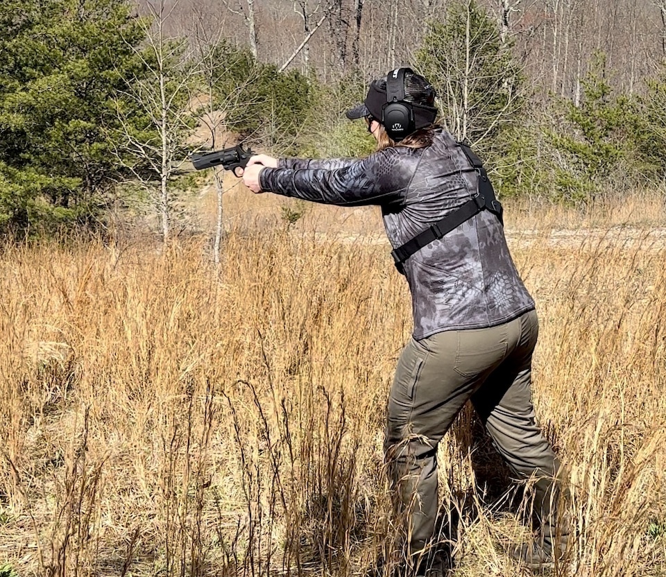 Amy Ray shooting