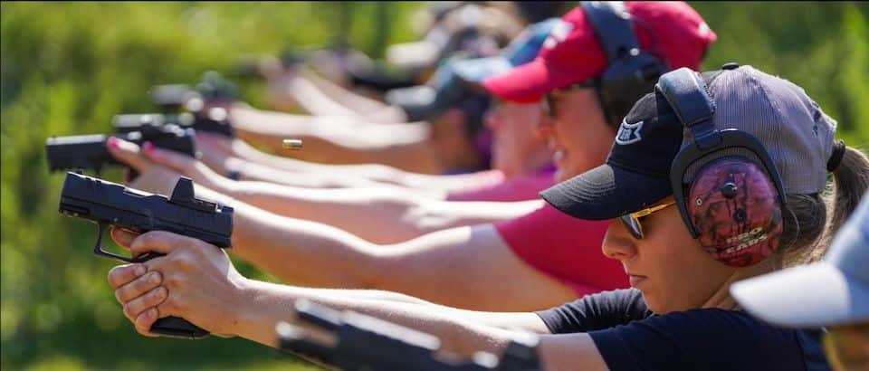 AG & AG Women Shooting