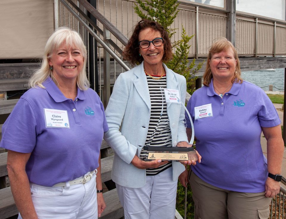 2023-BOATUS-NWSA-Leadership-in-Womens-Sailing-Award-Anne-Kolker-ph-CREDIT-Matthew-Cohen