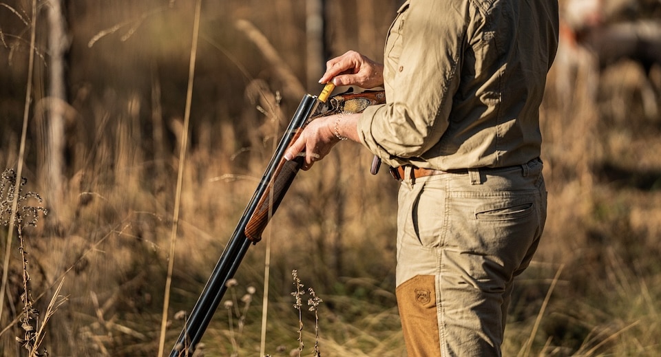 Loading ammo in field