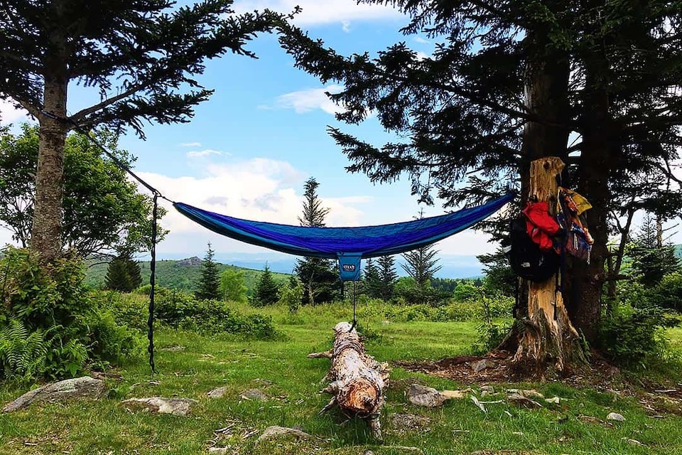 best-camping-hammocks-eno
