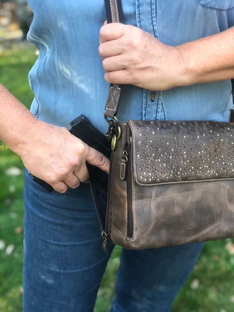 GTM-CZY:22 fitting your concealed carry purse