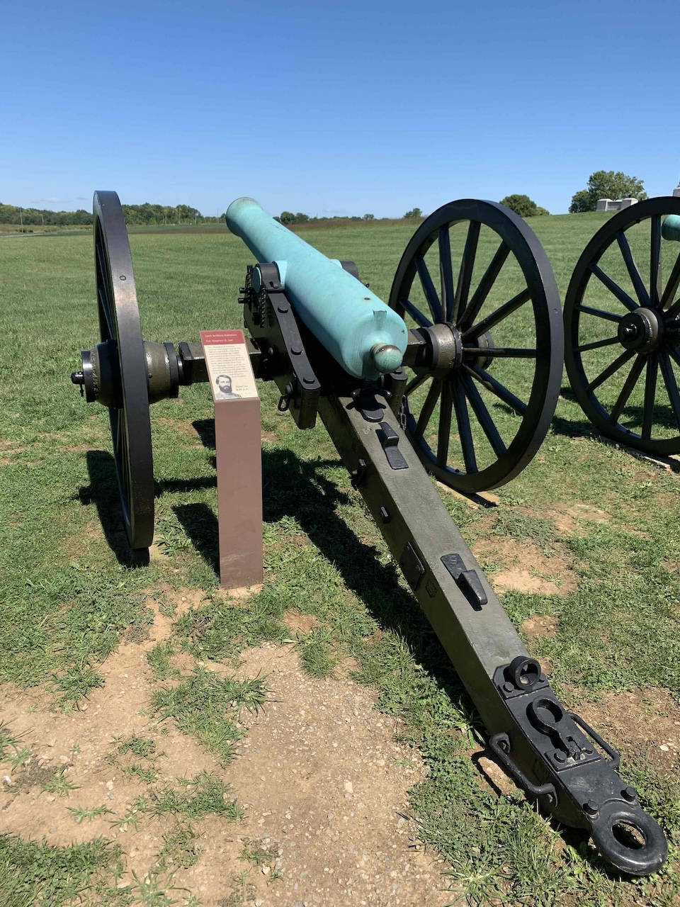 This old oxidized cannon is a Model 1857 12-Pounder Gun-Howitzer, a popular weapon known as the “Napoleon.” Antietam