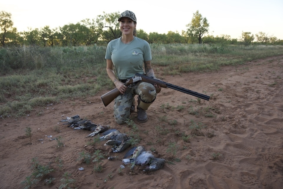 Jordyn Bisbee Opening Day Dove Hunt with Jordyn Bisbee | Ascend