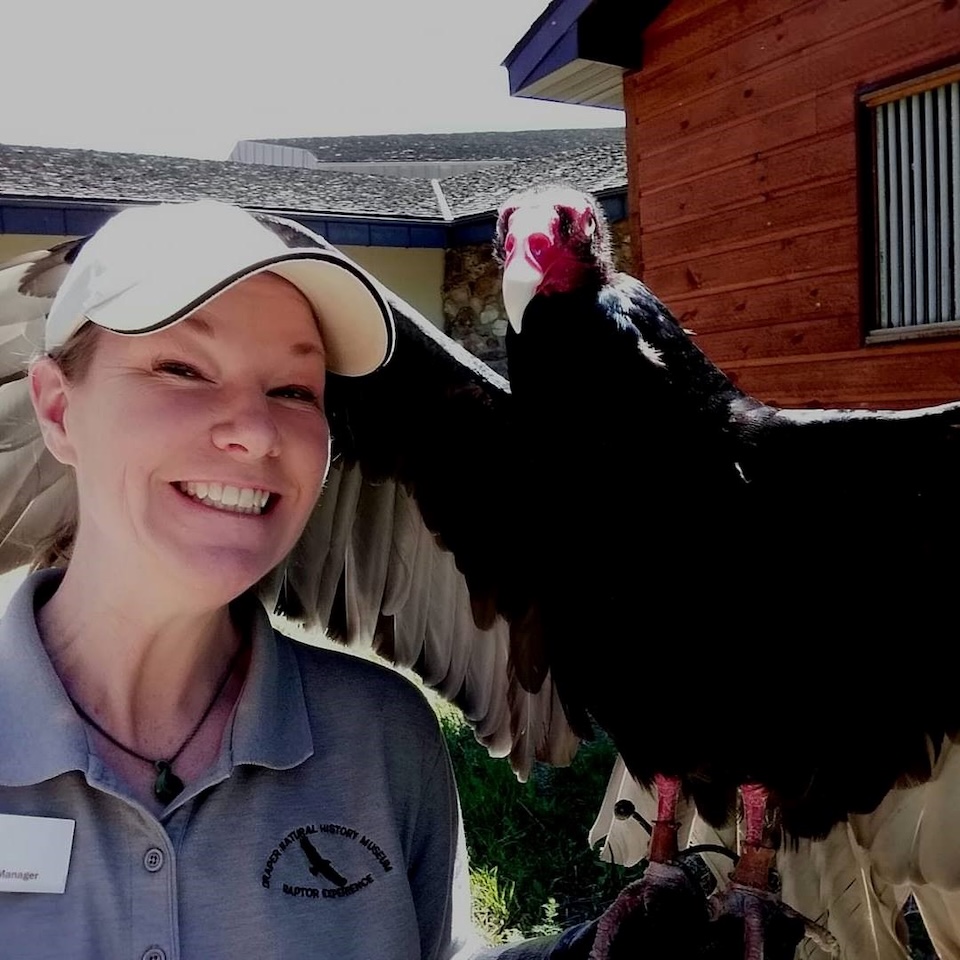 Melissa Hill and Suli Raptor Education Specialist