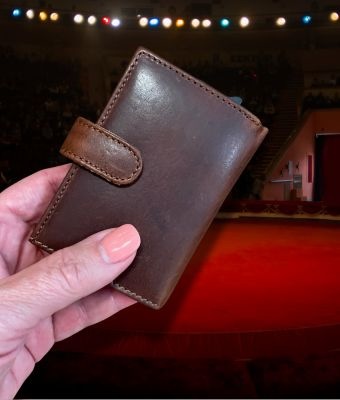 compact leather wallet Fishing feature - 1