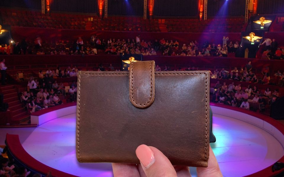 wallet at circus Compact Leather Wallet Lady Conceal Nova RFID