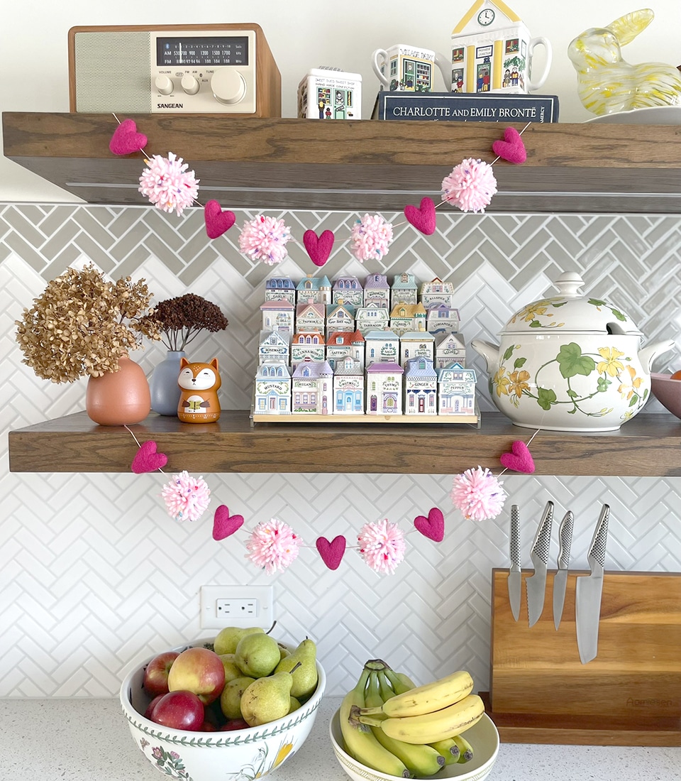 Valentine garland decoration