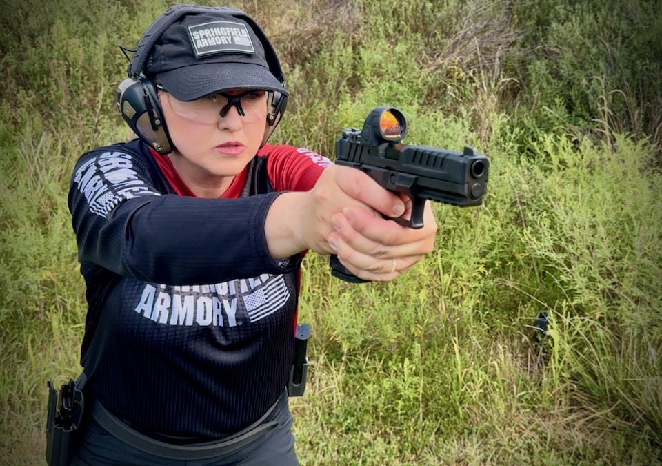 Julie-Golob-Photo-1 springfield