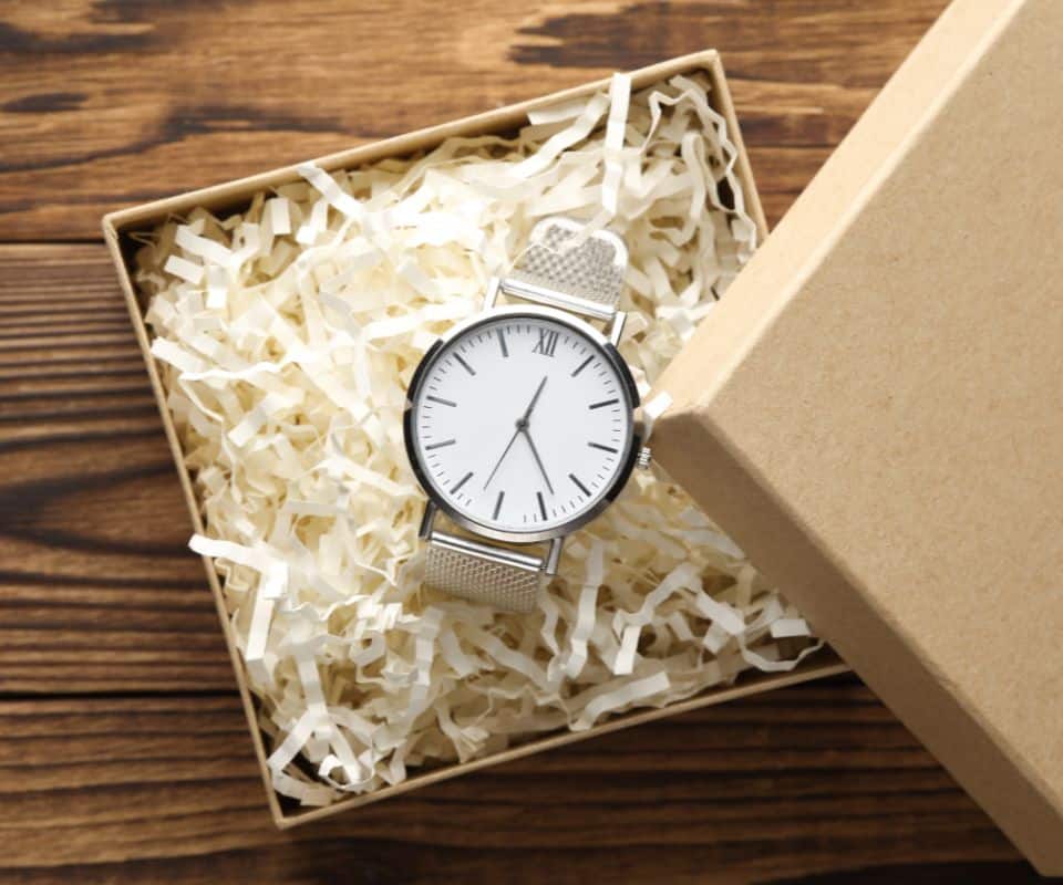 gift of a clock Chinese Superstitions
