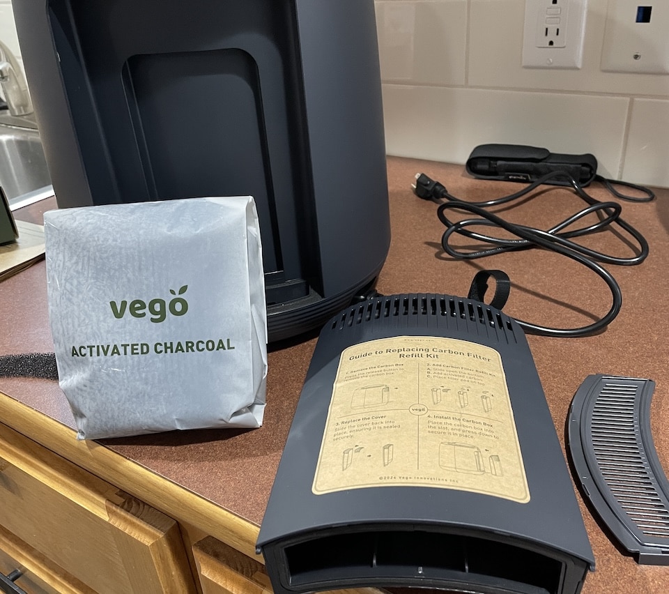 Vego Kitchen composter pieces