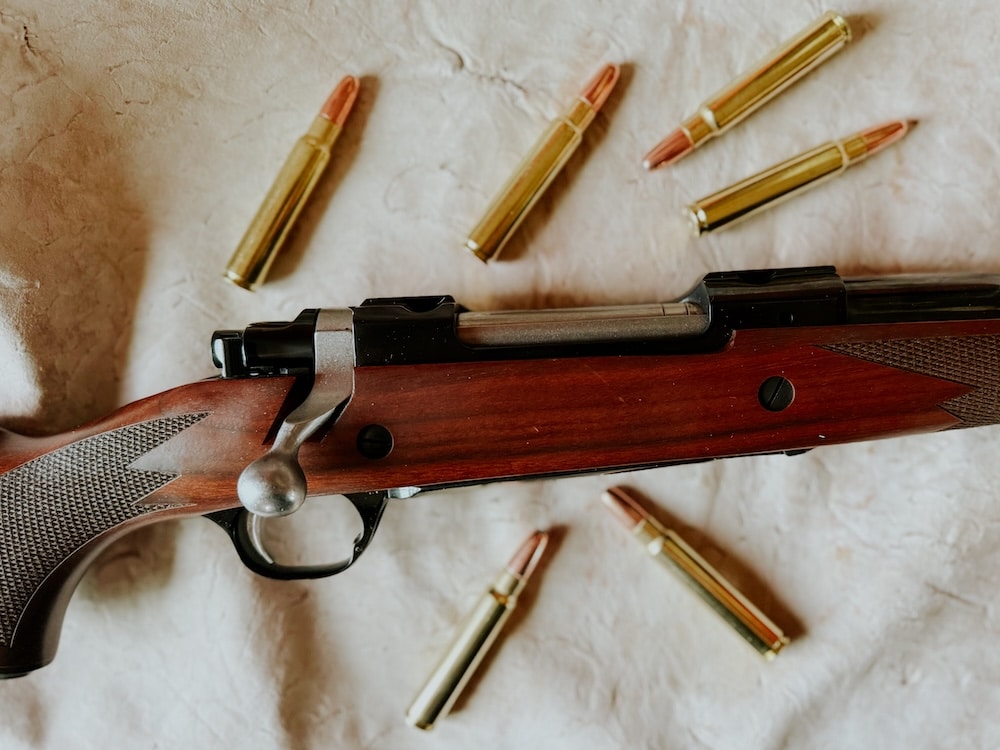 Close up of M77 with ammunition