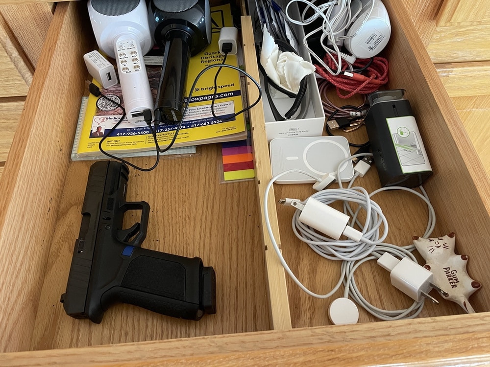 LNK9 in drawer