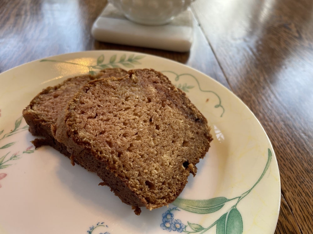 closeup of pawpaw bread